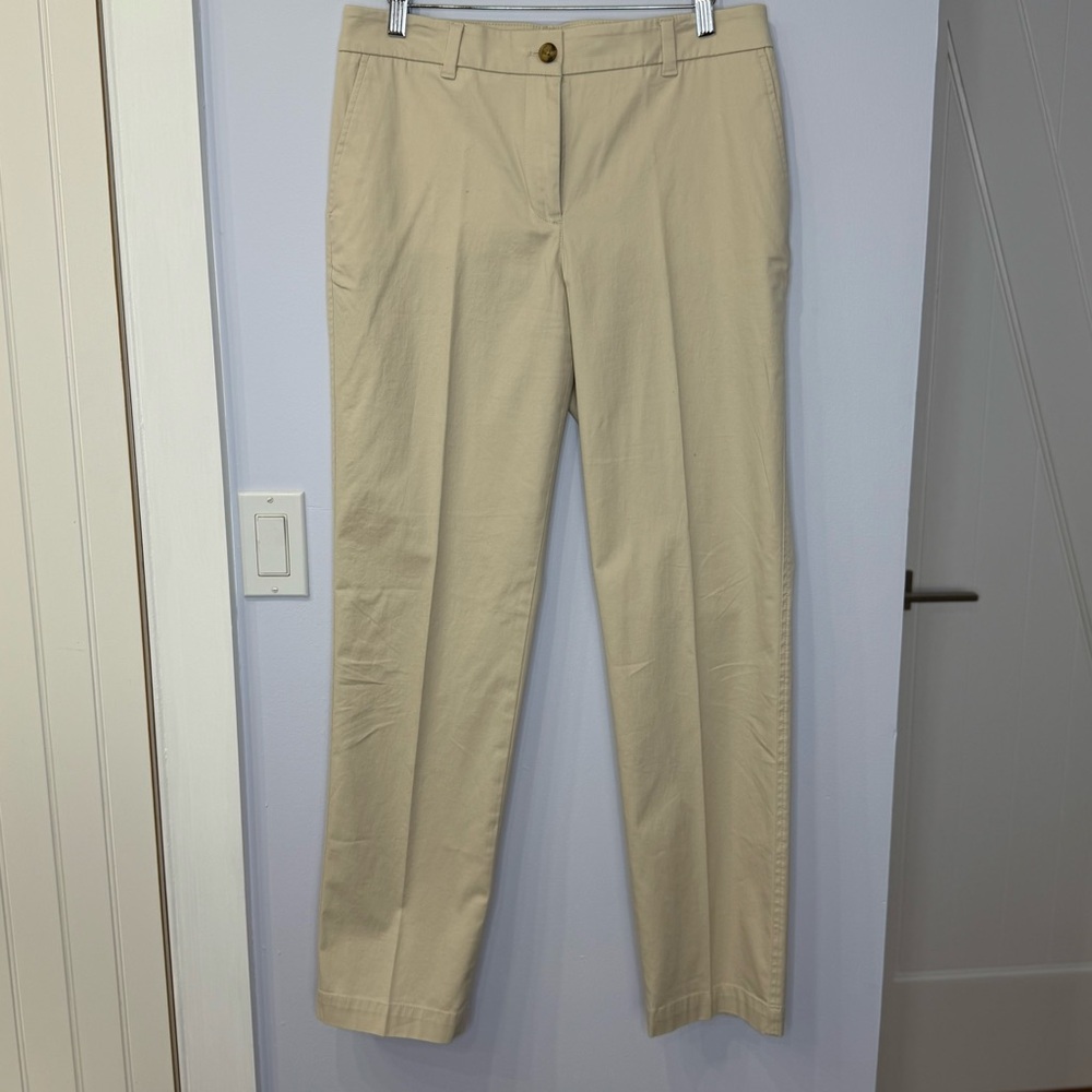 Talbots Women’s Beige Straight leg chino, cotton, size 6, like new!